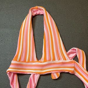 Beginning boutique crop top size 6